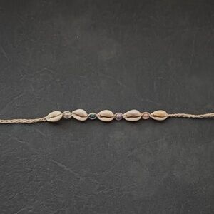 Natural Shell and Bead Bracelet